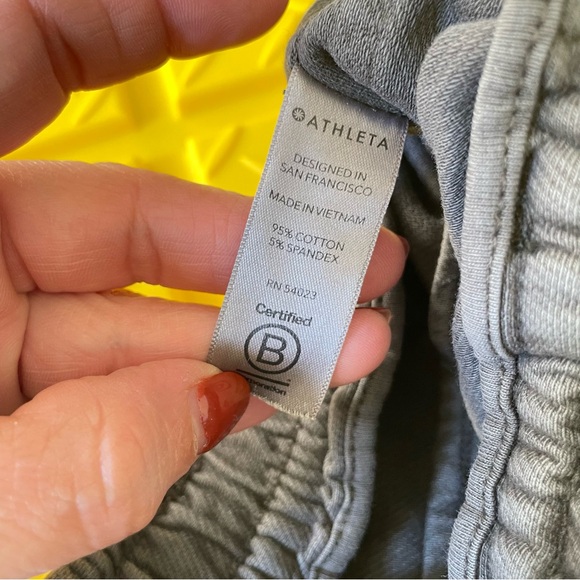 Athleta Farallon Gray Charcoal Jogger 4 - Picture 6 of 6